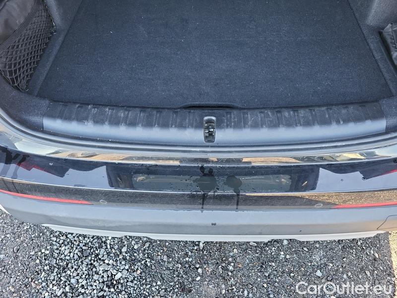  Bmw  X1  (2022)  xDrive30e AT 5d #10