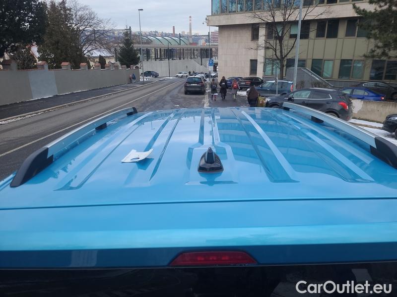  Ford  Tourneo Grand  Connect (CFJ) (2022) T.Conn 1.5EB 84 Titanium AT 5d #37