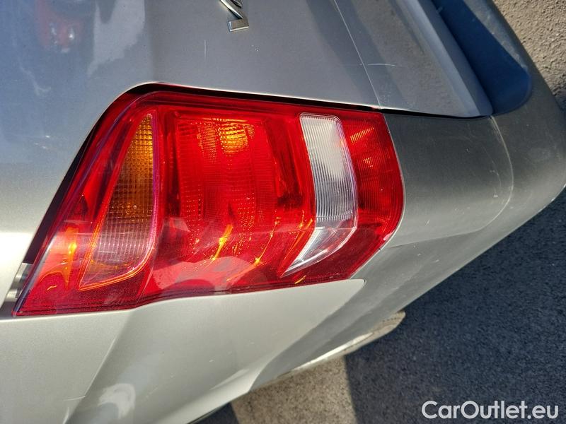  Mercedes  Vito  W639 (2010)  111CDI L KAWA 4d #14