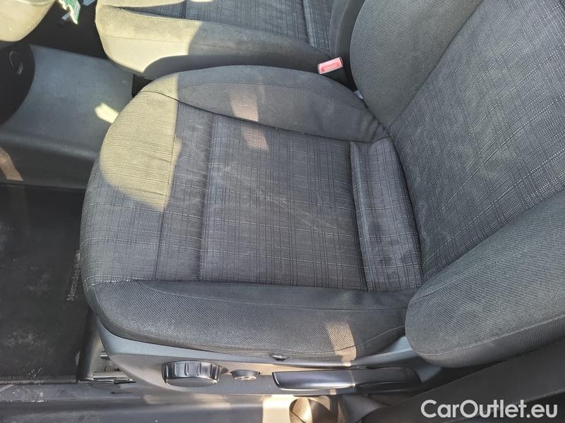  Mercedes  Vito  W639 (2010)  111CDI L KAWA 4d #9