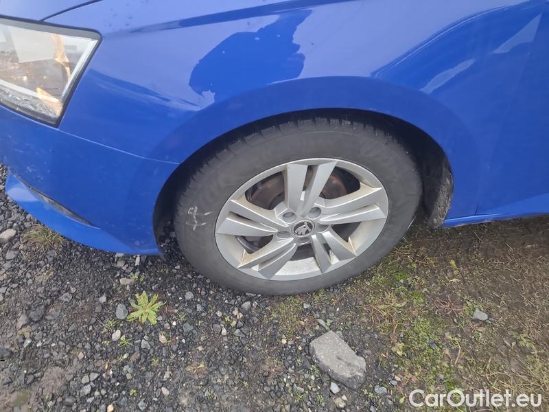  Skoda  Fabia  Combi (2015) Com.1.0TSI 70 Ambition 5d #2