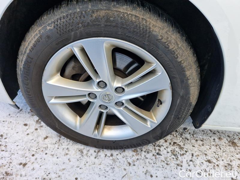  Opel  Insignia  Sports  Tourer (2017) Ins.ST 2.0CDTI 128 Elegance AT #2