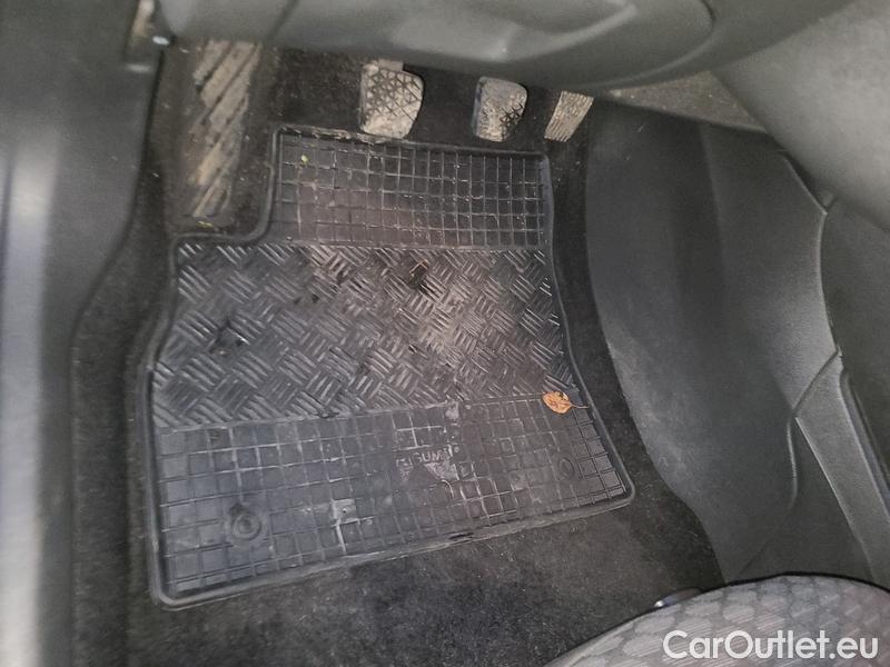  Opel  Astra  K Sports Tourer (2015) ST 1.5CDTi 77 Edition 5d #3