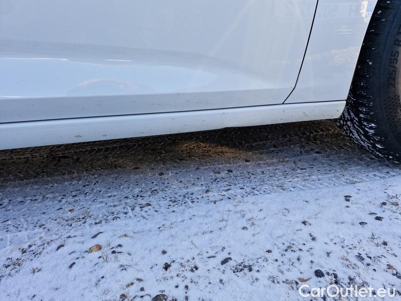  Opel  Insignia  Sports  Tourer (2017) Ins.ST 2.0CDTI 128 Elegance AT #9