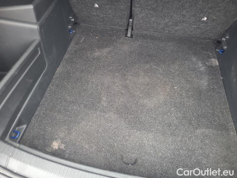  Skoda  Fabia  Combi (2015) Com.1.0TSI 70 Ambition 5d #8