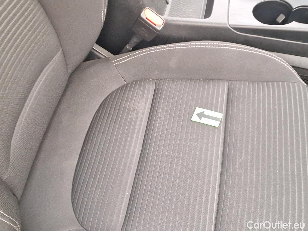  Ford  Kuga 2.0 EcoBlue 190CP Titanium A8 AWD #36