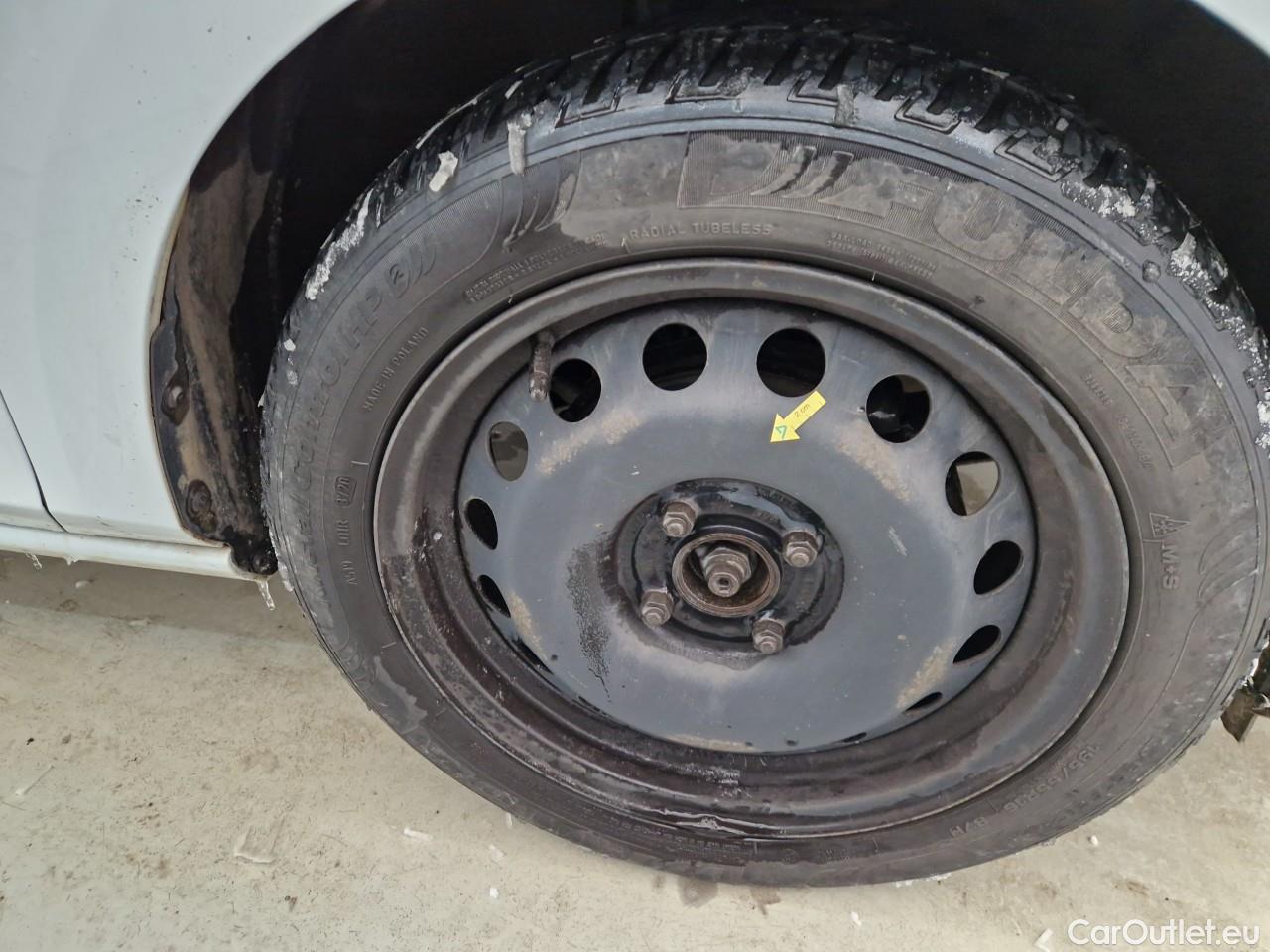  Ford  Fiesta 1.5 TDCi 85CP Trend Connected #16