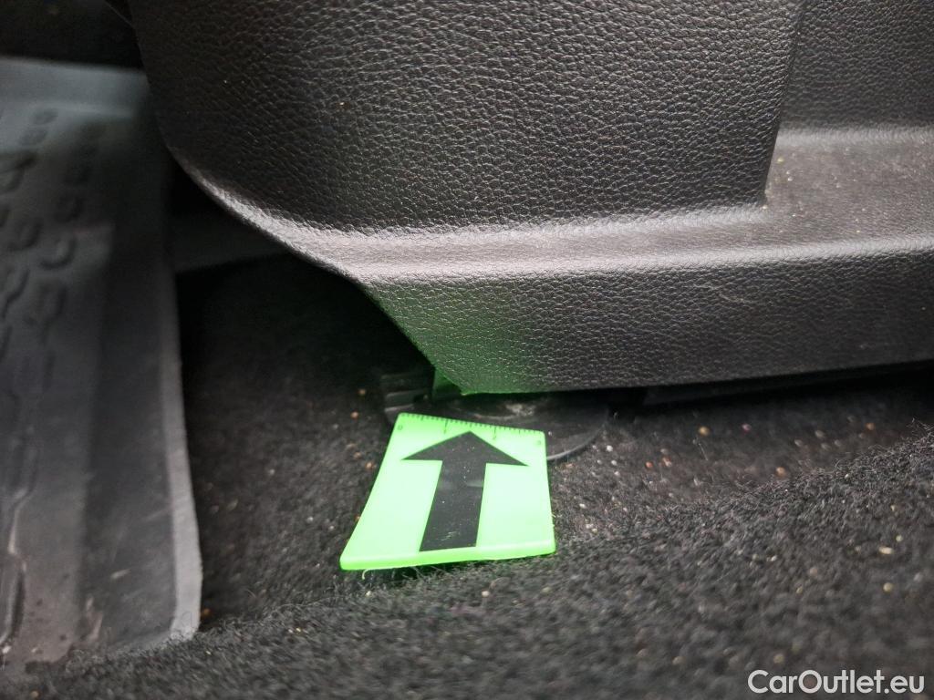  Dacia  Duster 1.5 Blue dCi 115 Prestige 4WD #4