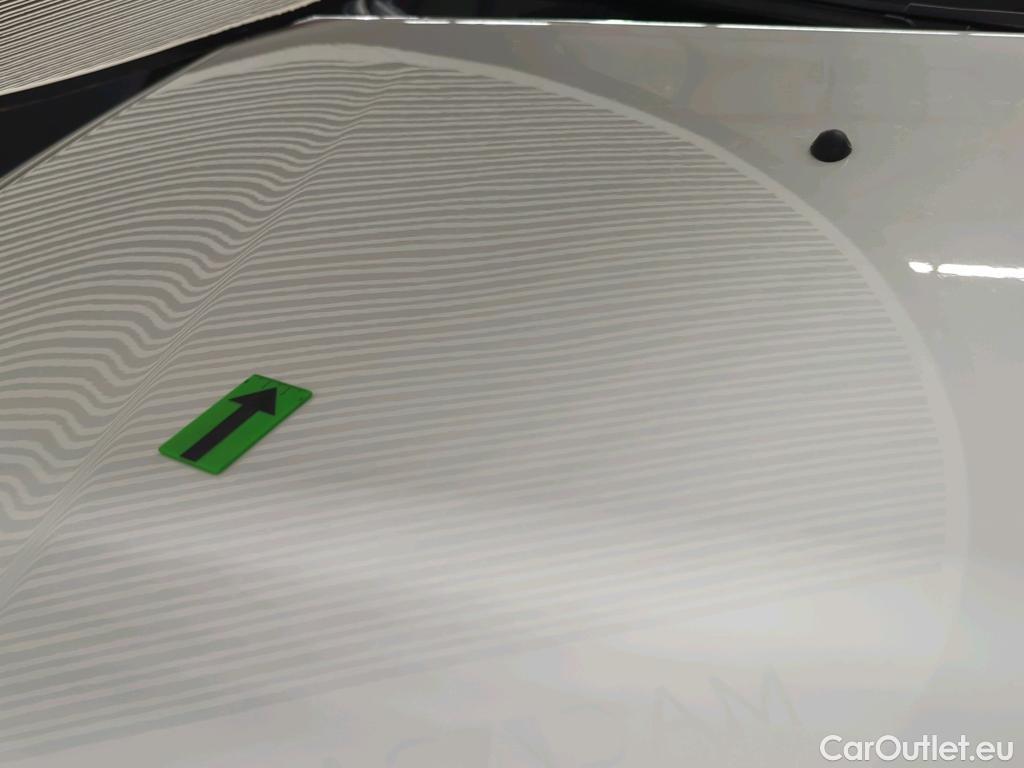  Dacia  Logan 0.9 TCe 90CP Laureate_Groupama #18