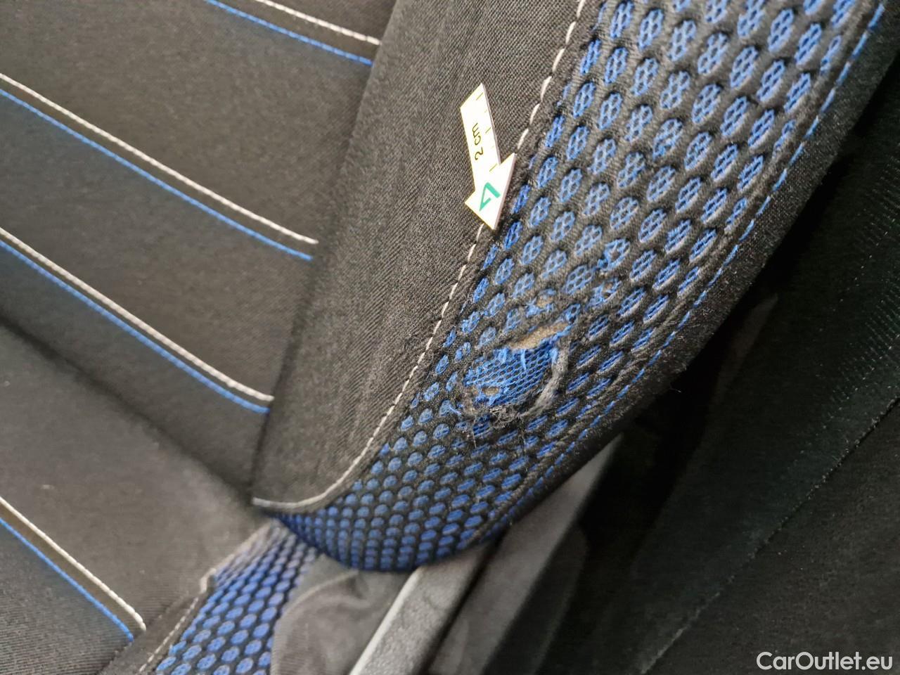  Dacia  Duster 1.5 Blue dCi 115CP BlueLine 4WD #63