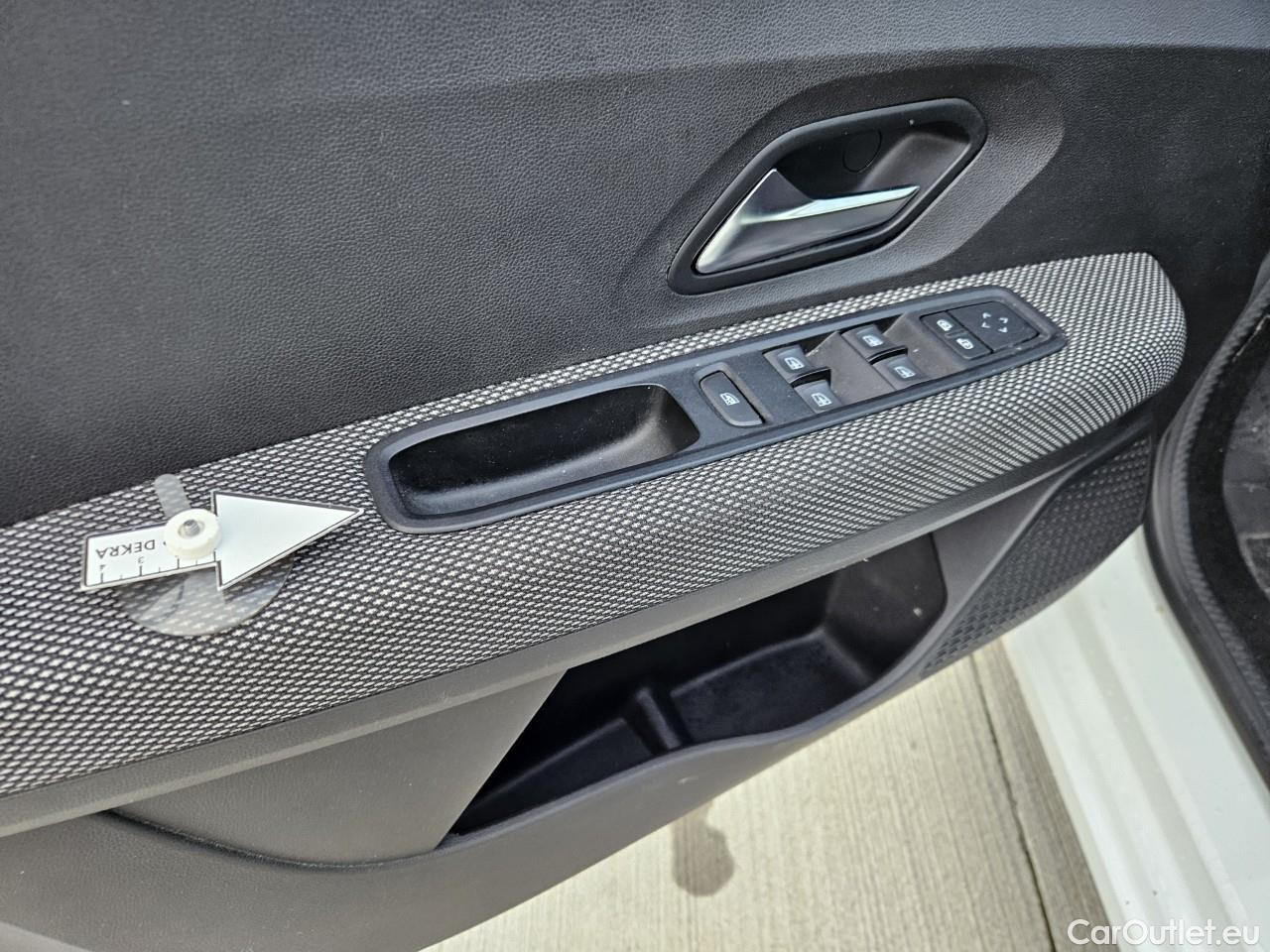  Dacia  Logan 1.0 TCe 90CP Comfort MT6 #19