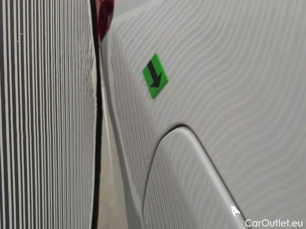  Dacia  Logan 0.9 TCe 90CP Laureate_Groupama #26