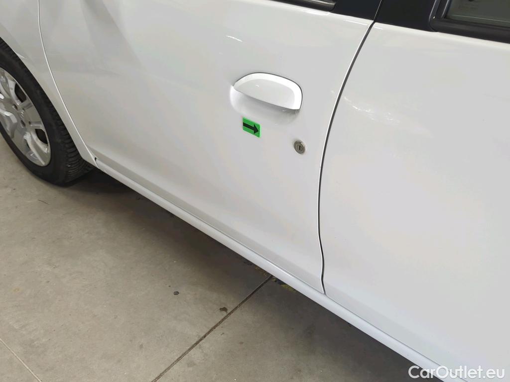  Dacia  Logan 0.9 TCe 90CP Laureate_Groupama #7