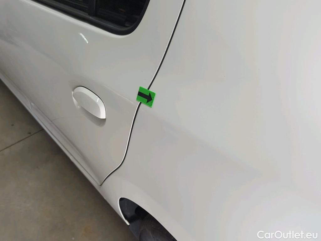  Dacia  Logan 0.9 TCe 90CP Laureate_Groupama #23