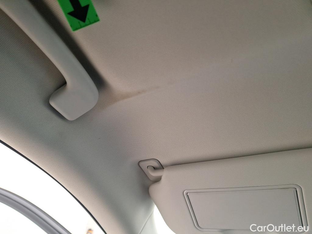  Ford  Kuga 2.0 EcoBlue 190CP Titanium A8 AWD #31