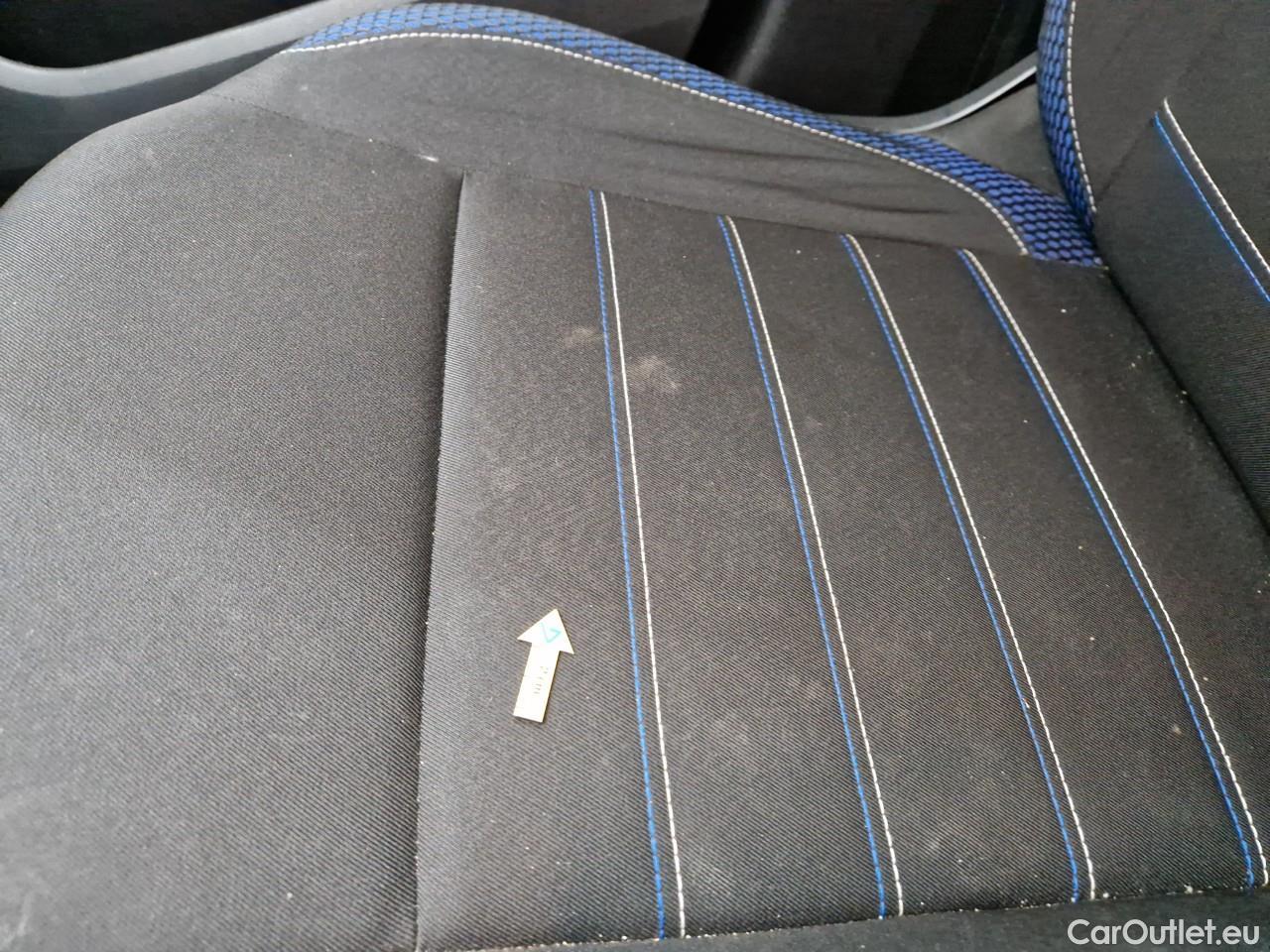  Dacia  Duster 1.5 Blue dCi 115CP BlueLine 4WD #66