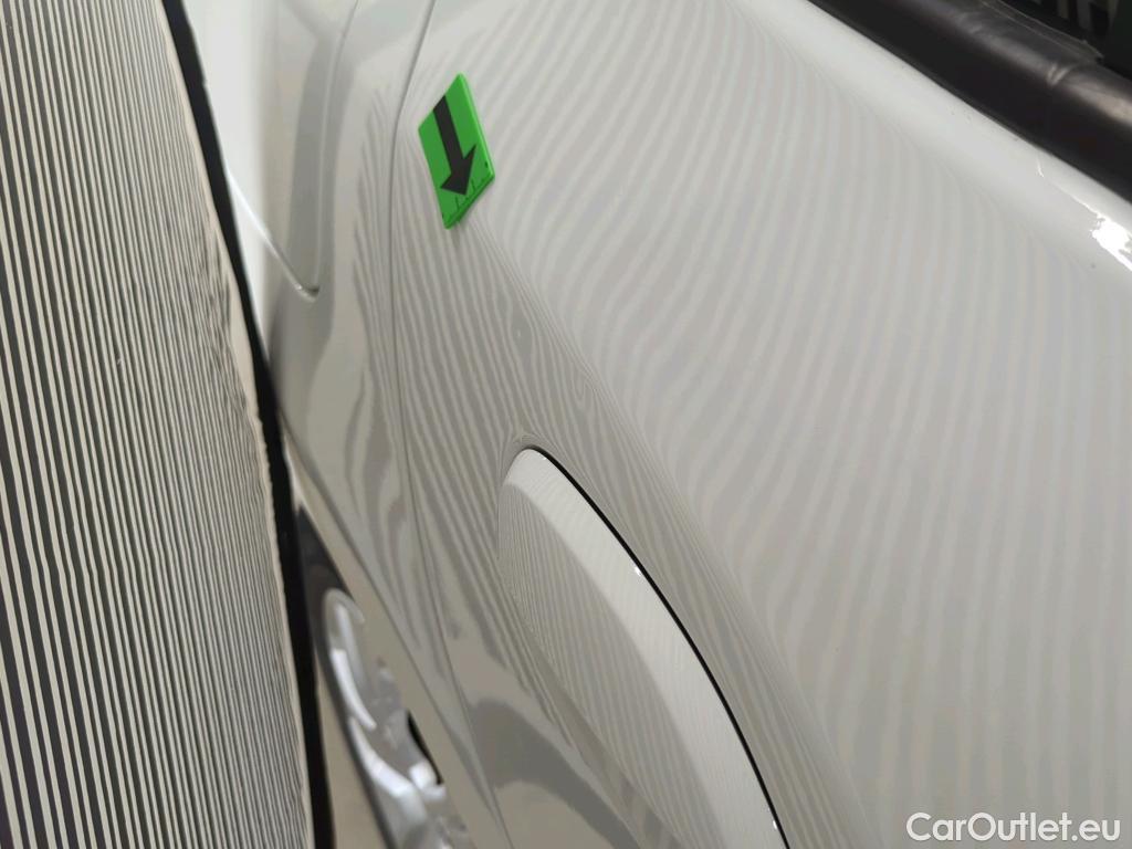  Dacia  Logan 0.9 TCe 90CP Laureate_Groupama #14