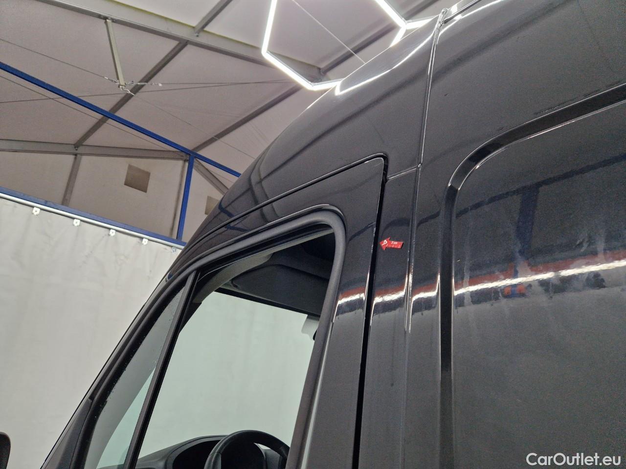  Renault  Master 2.3 Blue dCi 180CP Tractiune L3H2 #1