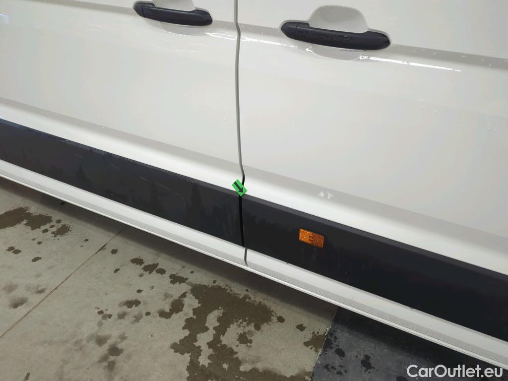  Volkswagen  Crafter 3.5 L5H3 FWD 130kW #48