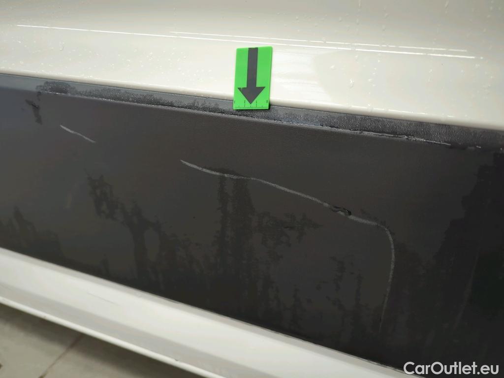  Volkswagen  Crafter 3.5 L5H3 FWD 130kW #26