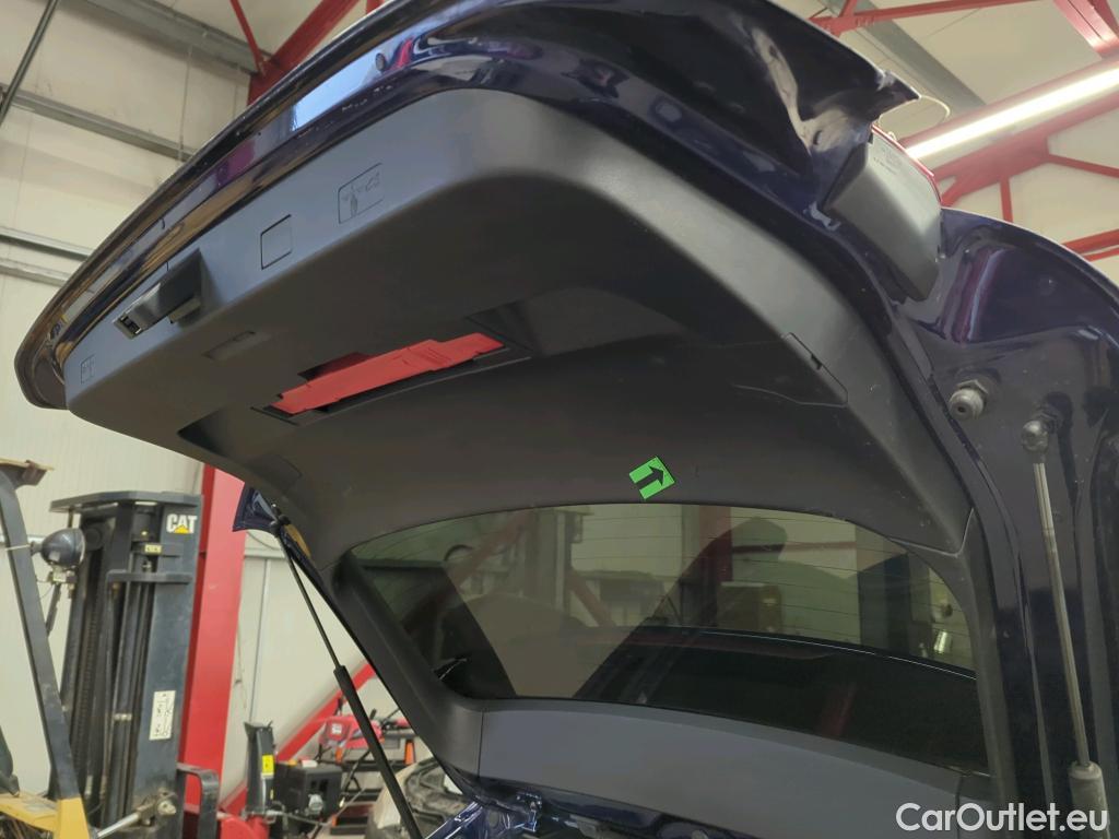  Volkswagen  Golf  2.0 TDI 116HP DSG Life Variant #23