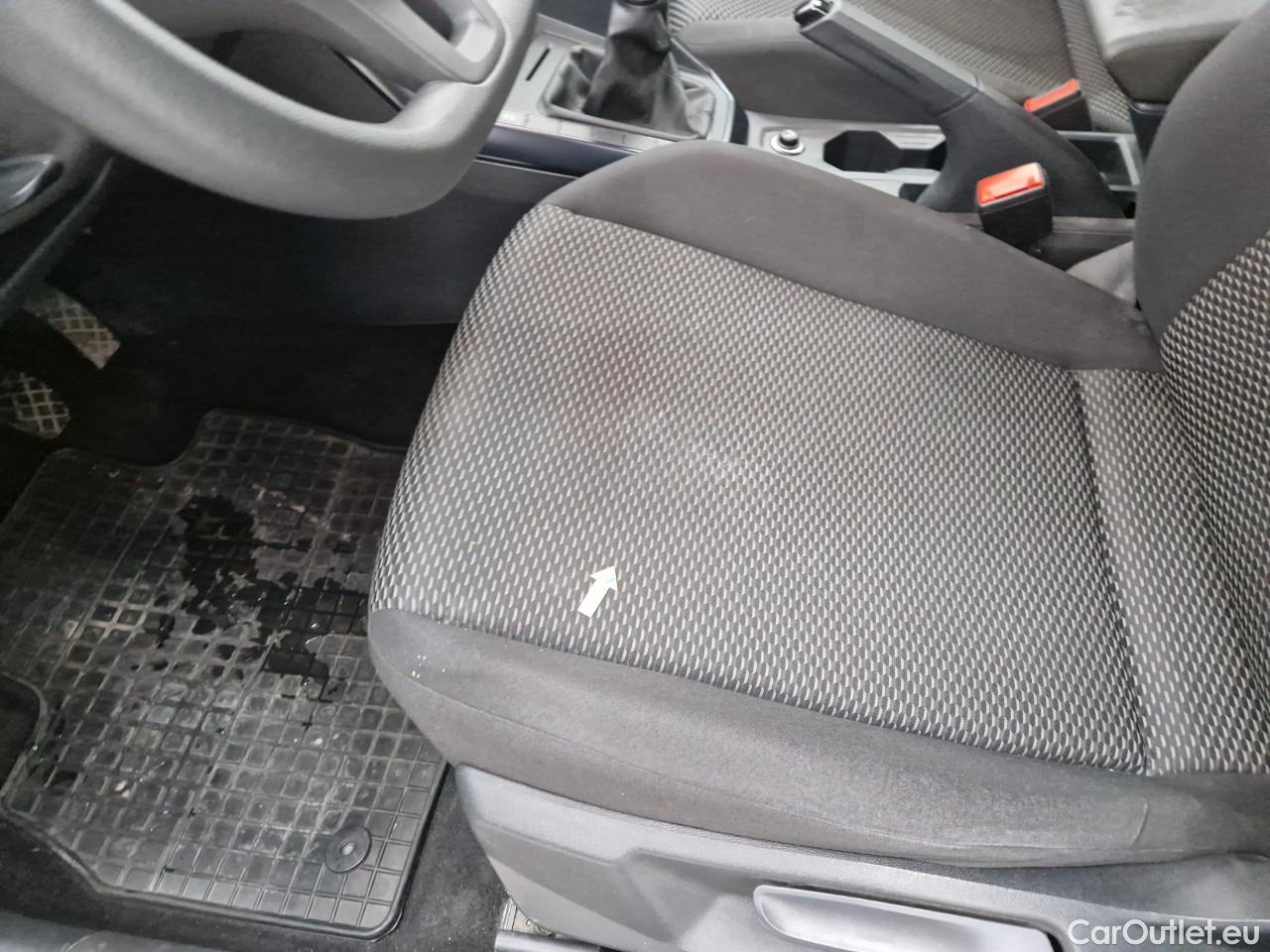  Volkswagen  Polo 1.0 80CP Trendline #32