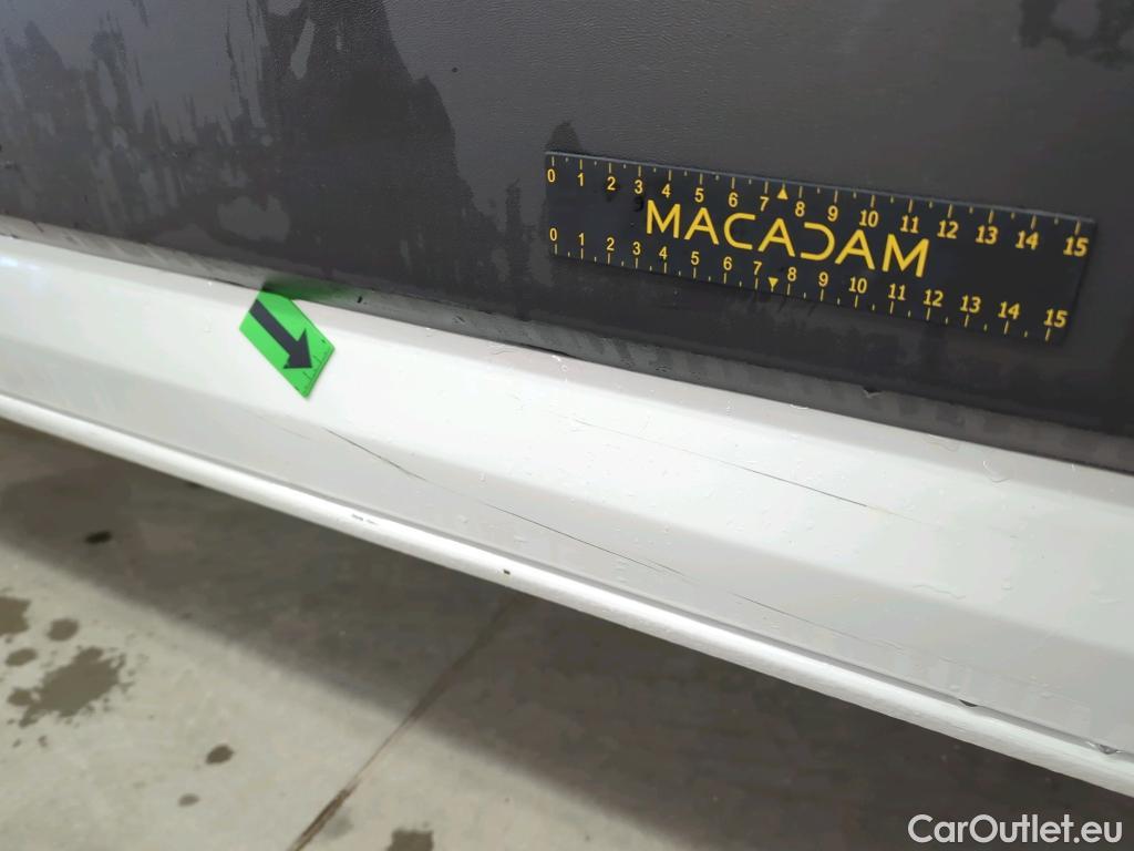  Volkswagen  Crafter 3.5 L5H3 FWD 130kW #2