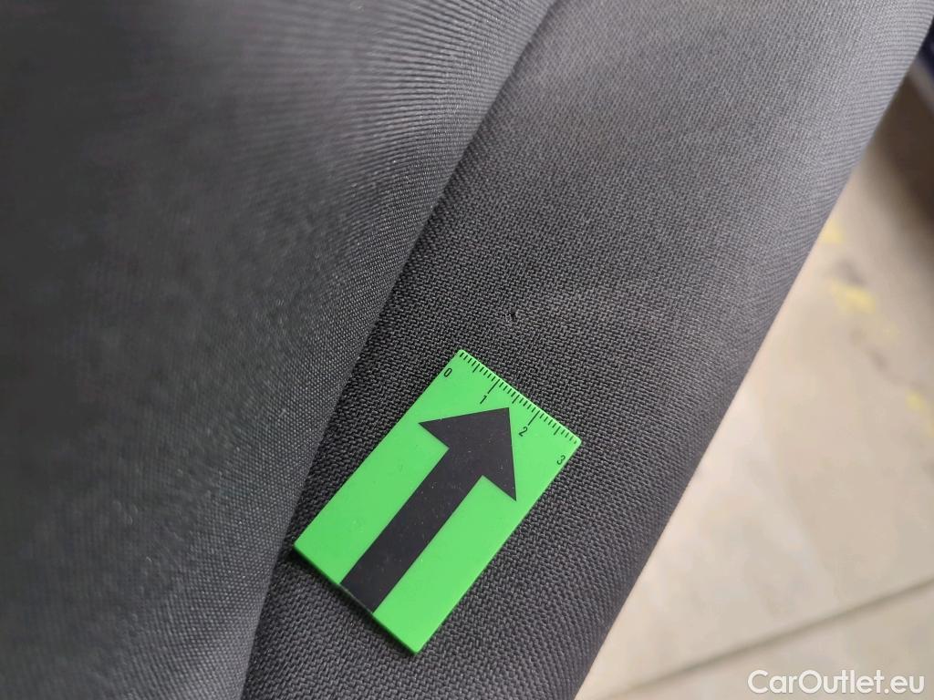  Volkswagen  Golf  2.0 TDI 116HP DSG Life Variant #32