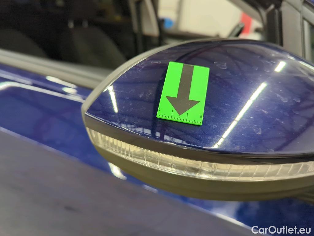  Volkswagen  Golf  2.0 TDI 116HP DSG Life Variant #34