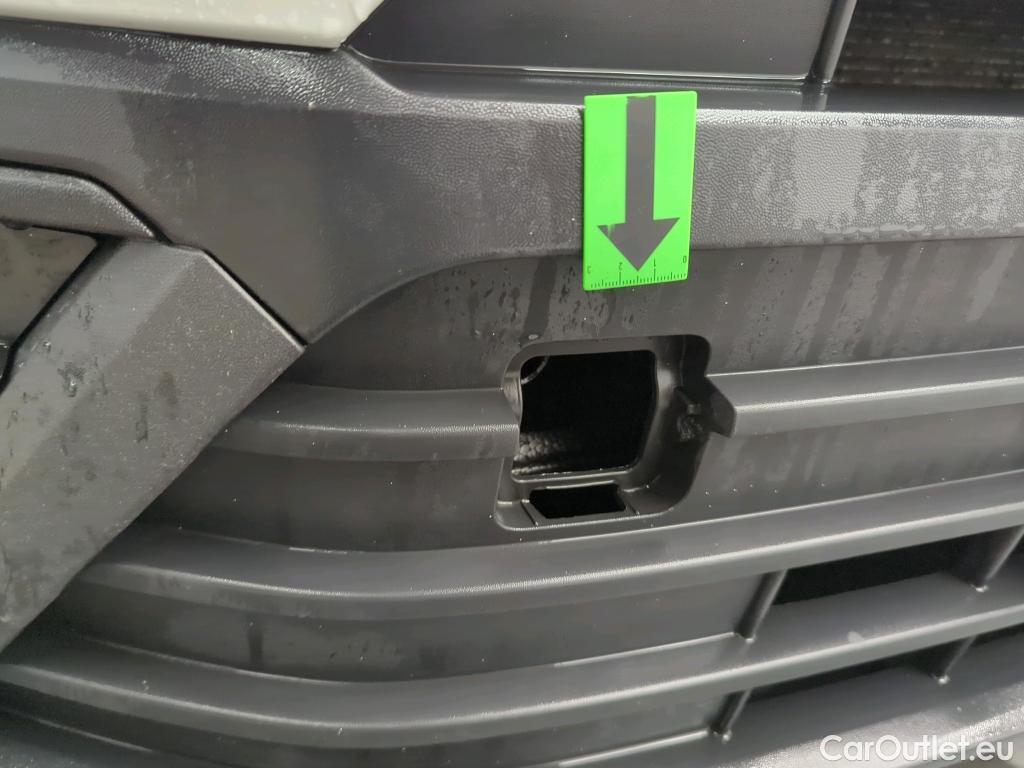  Volkswagen  Crafter 3.5 L5H3 FWD 130kW #39