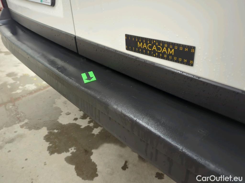  Volkswagen  Crafter 3.5 L5H3 FWD 130kW #4