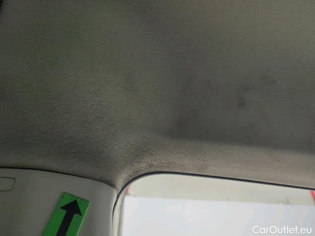  Volkswagen  Crafter 3.5 L5H3 FWD 130kW #37