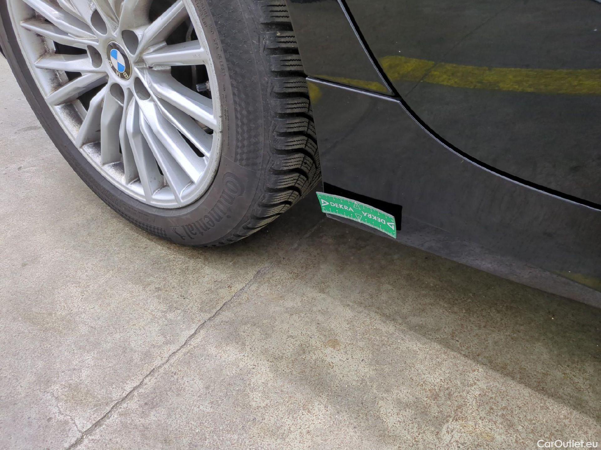  Bmw  Serie 3 BMW Série 3 Berline / 2018 / 4P / Berline 320d 190ch Luxury BVA8 #13