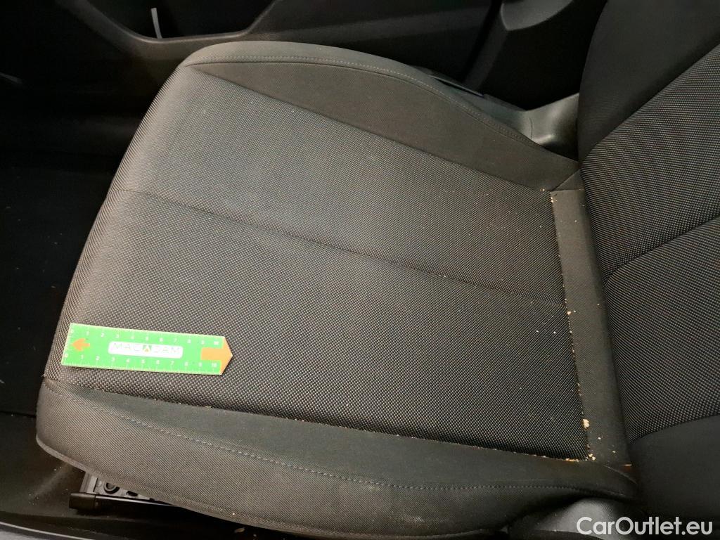  Audi  Q3 AUDI  / 2018 / 5P / SUV 1.5 35 TFSI 150 S TRONIC BUSINESS LINE #19