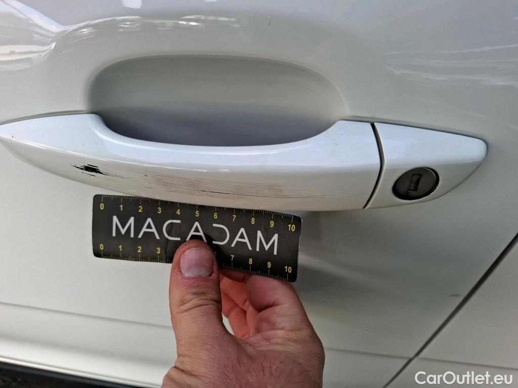  Citroen  C3  Feel Business 1.2 PureTech 80CV BVM5 E6d #12