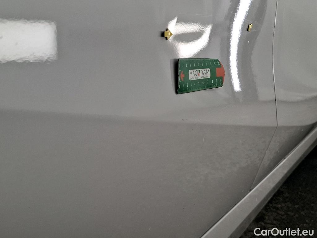  Bmw  Serie 1 BMW Série 1 / 2019 / 5P / Berline 116i DKG7 Business Design #3