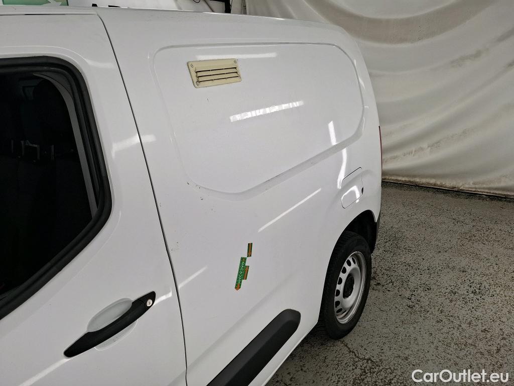  Citroen  Berlingo  Fourgon Driver M 1000 1.5 BlueHDi 100CV BVM5 E6dT #1