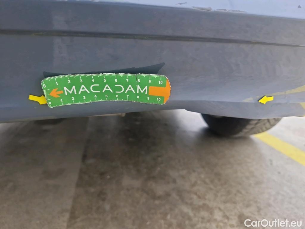  Bmw  X1 BMW  / 2019 / 5P / SUV sDrive16d Business Design DKG7 #28