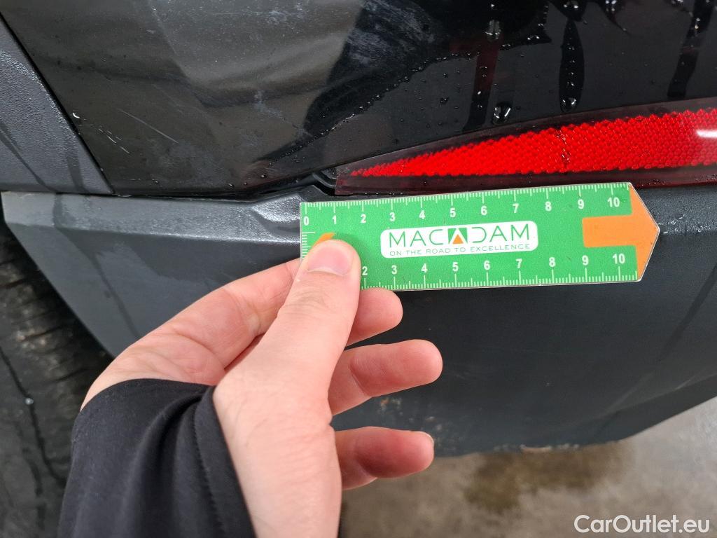  Audi  Q3 AUDI  / 2018 / 5P / SUV 1.5 35 TFSI 150 S TRONIC BUSINESS LINE #23