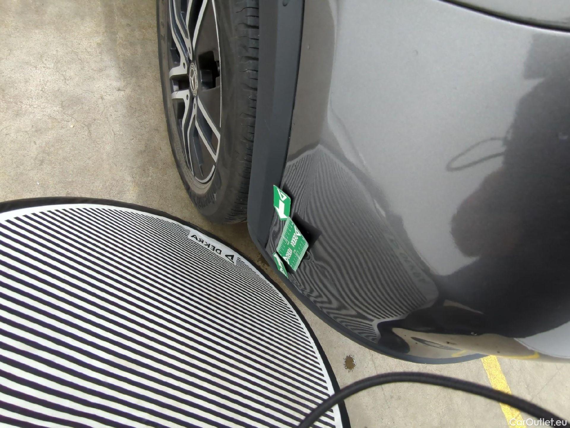  Mercedes  GLA MERCEDES-BENZ  / 2020 / 5P / SUV 1.3  250 e BUSINESS LINE DCT #26