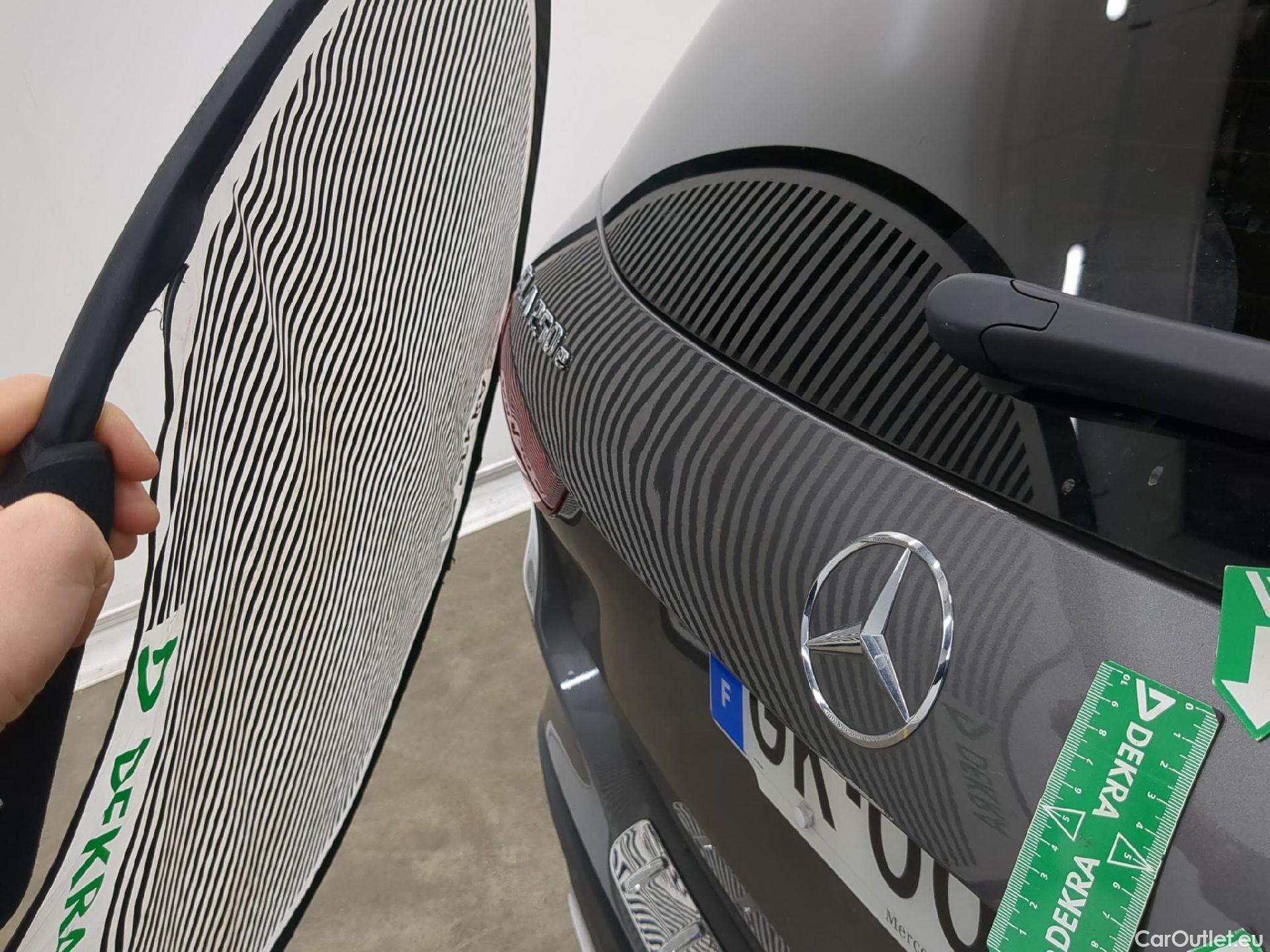  Mercedes  GLA MERCEDES-BENZ  / 2020 / 5P / SUV 1.3  250 e BUSINESS LINE DCT #33