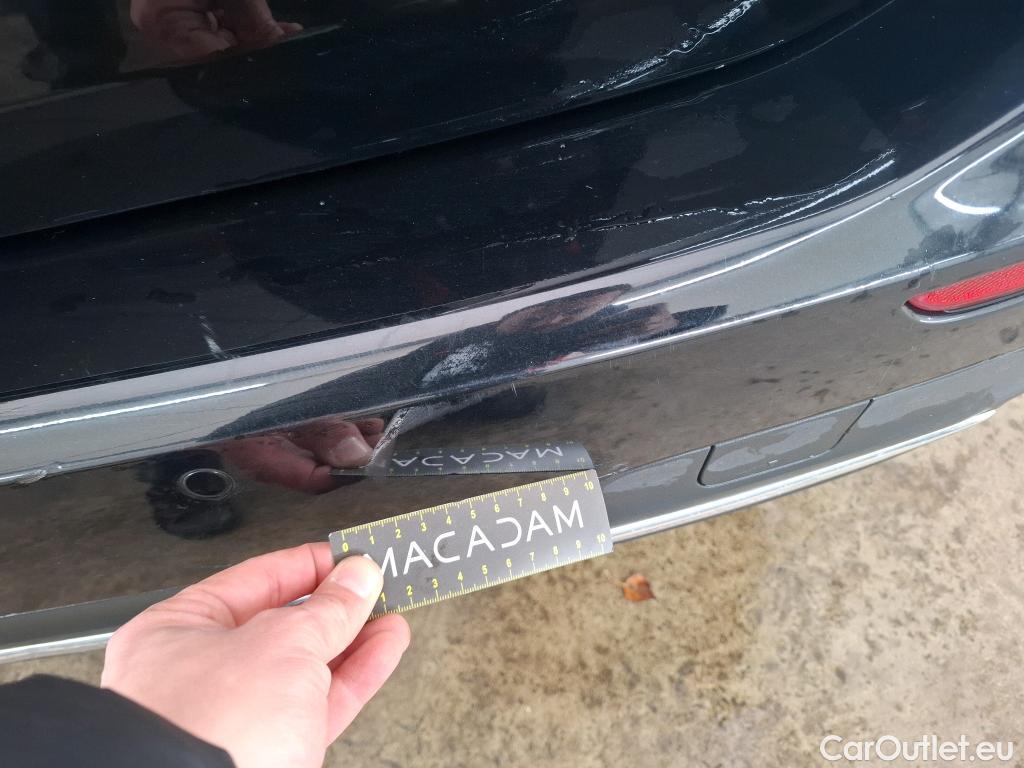  Mercedes  B-Klasse MERCEDES-BENZ Classe B / 2019 / 5P / monospace B 250e Business Line Edition #17