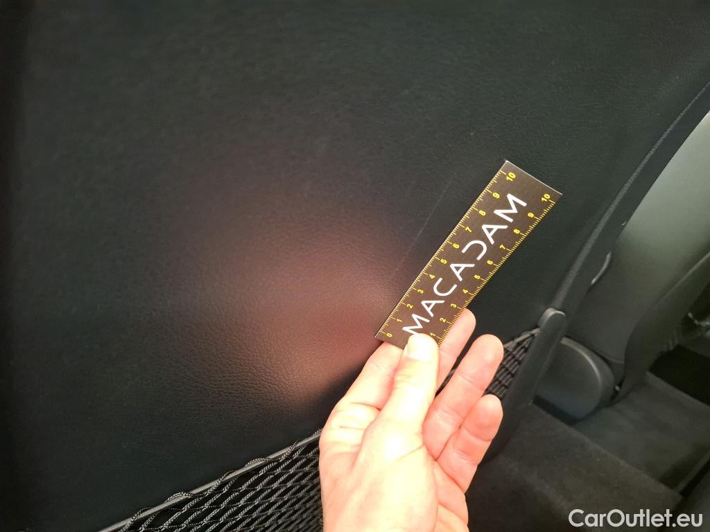  Mercedes  A-Klasse MERCEDES-BENZ Classe A Compact / 2018 / 5P / Berline A 180 AMG Line #20