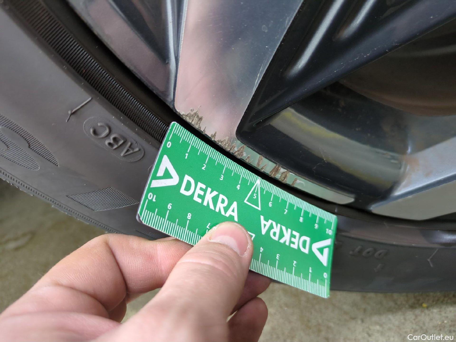  Hyundai  Tucson HYUNDAI  / 2020 / 5P / SUV 1.6 PHEV 265 HTRAC EXECUTIVE 4WD AUTO #4