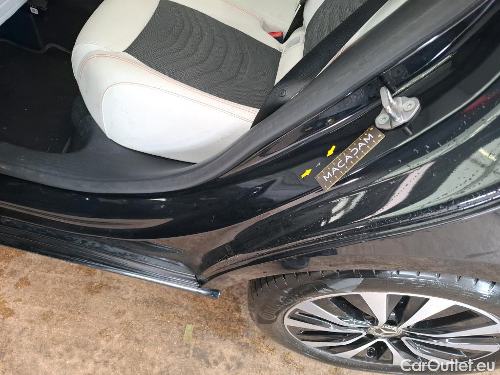  Mercedes  B-Klasse MERCEDES-BENZ Classe B / 2019 / 5P / monospace B 250e Business Line Edition #38