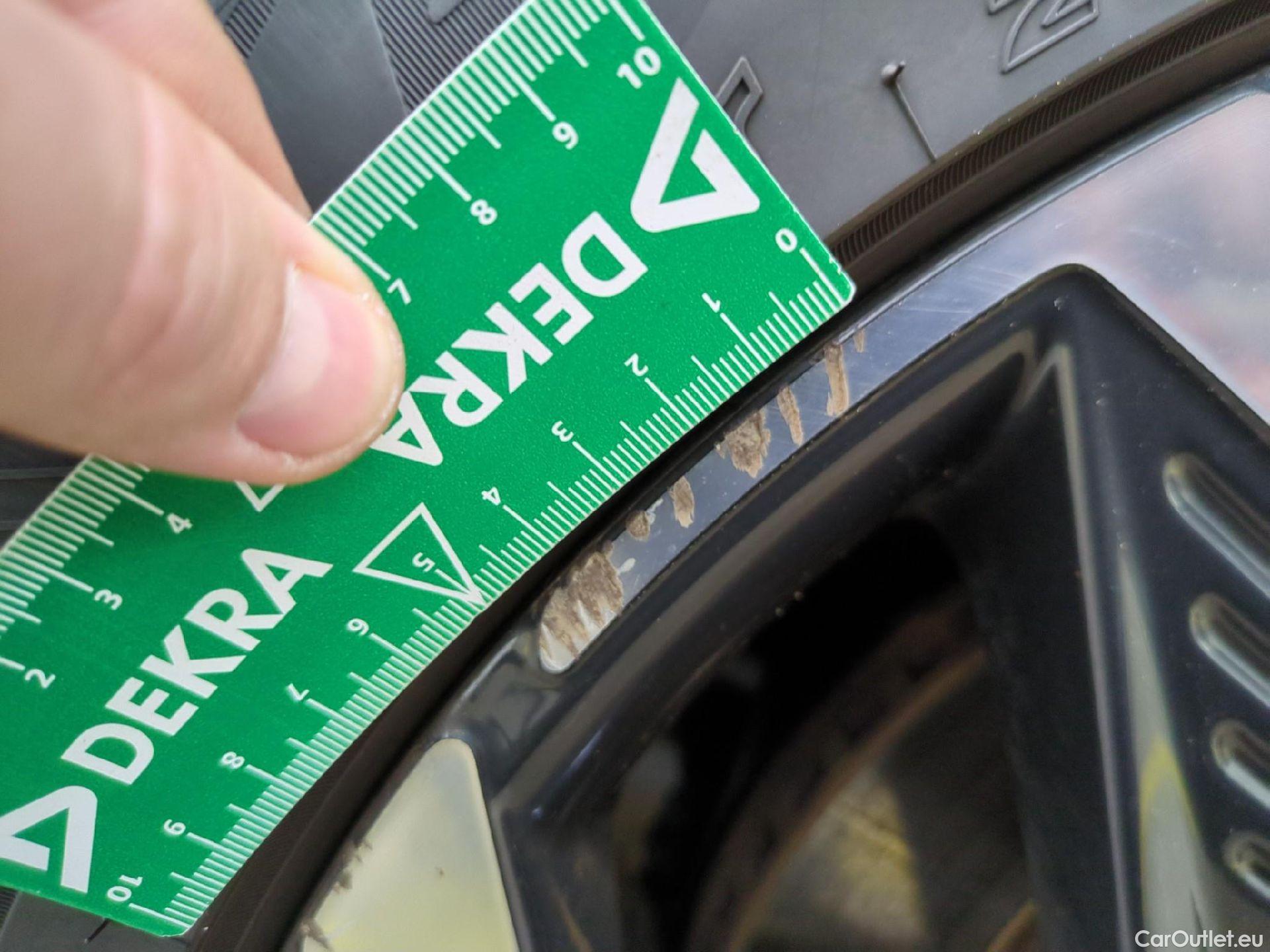  Hyundai  Tucson HYUNDAI  / 2020 / 5P / SUV 1.6 PHEV 265 HTRAC EXECUTIVE 4WD AUTO #6