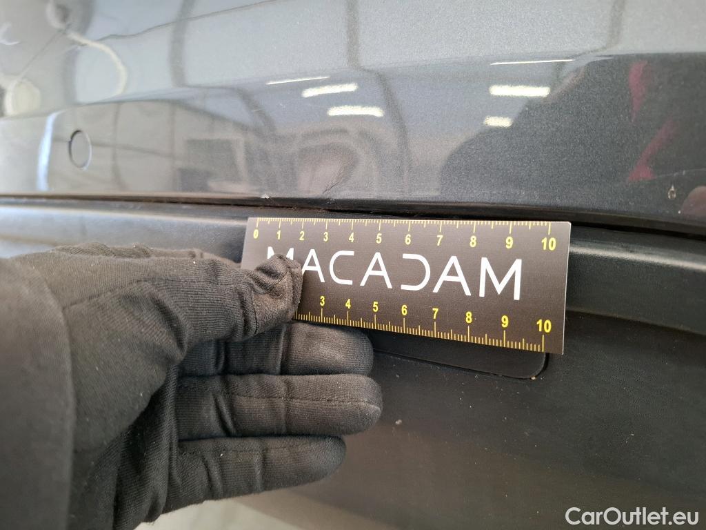  Fiat  500 FIAT X / 2018 / 5P / SUV 1.5 MHEV FFLY 130ch DCT7 P Con Sty Tec CD FI 150 #10