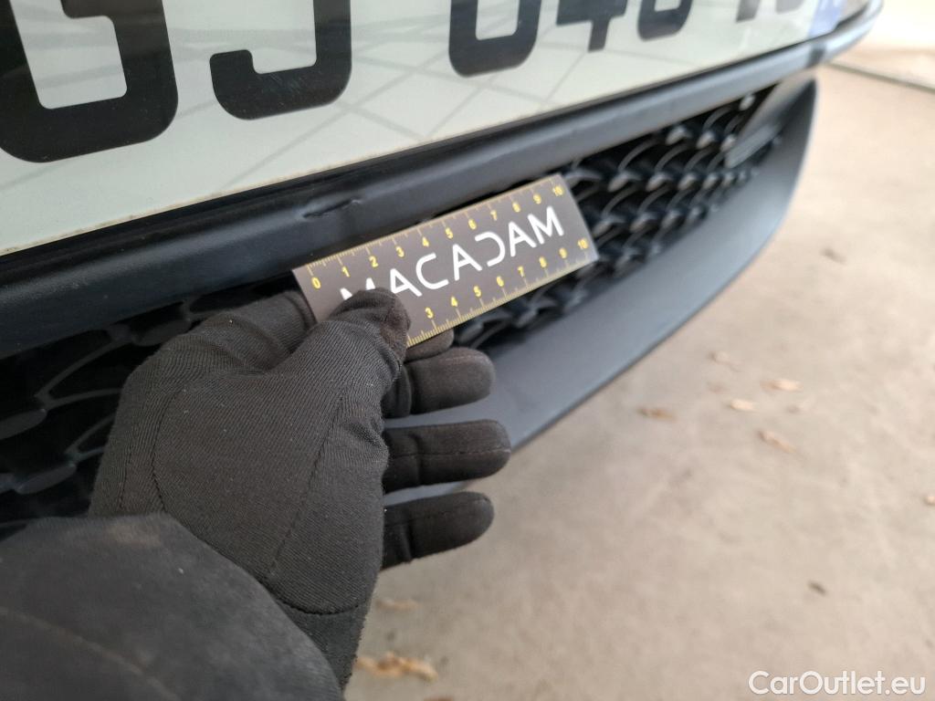  Fiat  500 FIAT X / 2018 / 5P / SUV 1.5 MHEV FFLY 130ch DCT7 P Con Sty Tec CD FI 150 #3