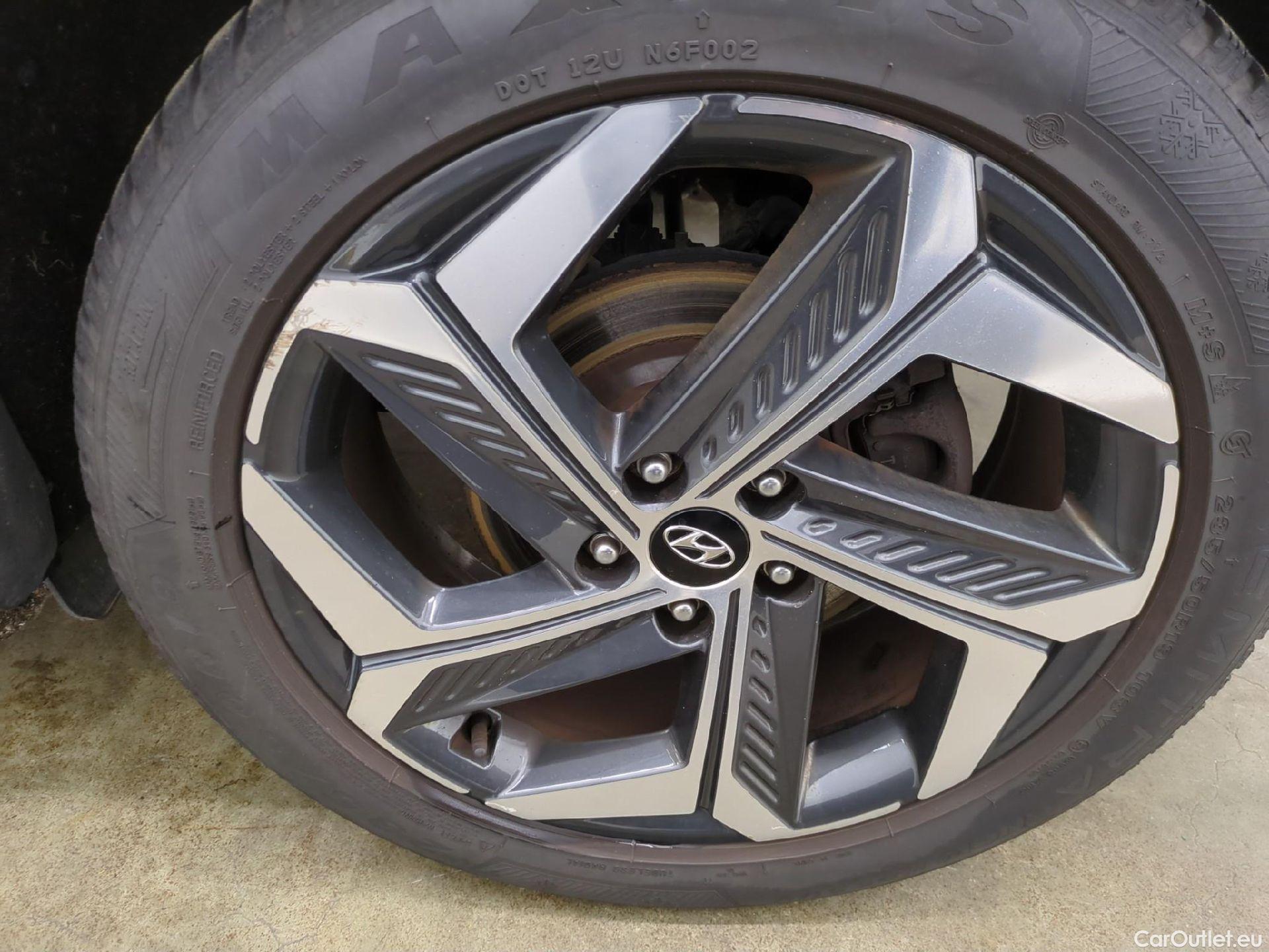  Hyundai  Tucson HYUNDAI  / 2020 / 5P / SUV 1.6 PHEV 265 HTRAC EXECUTIVE 4WD AUTO #13