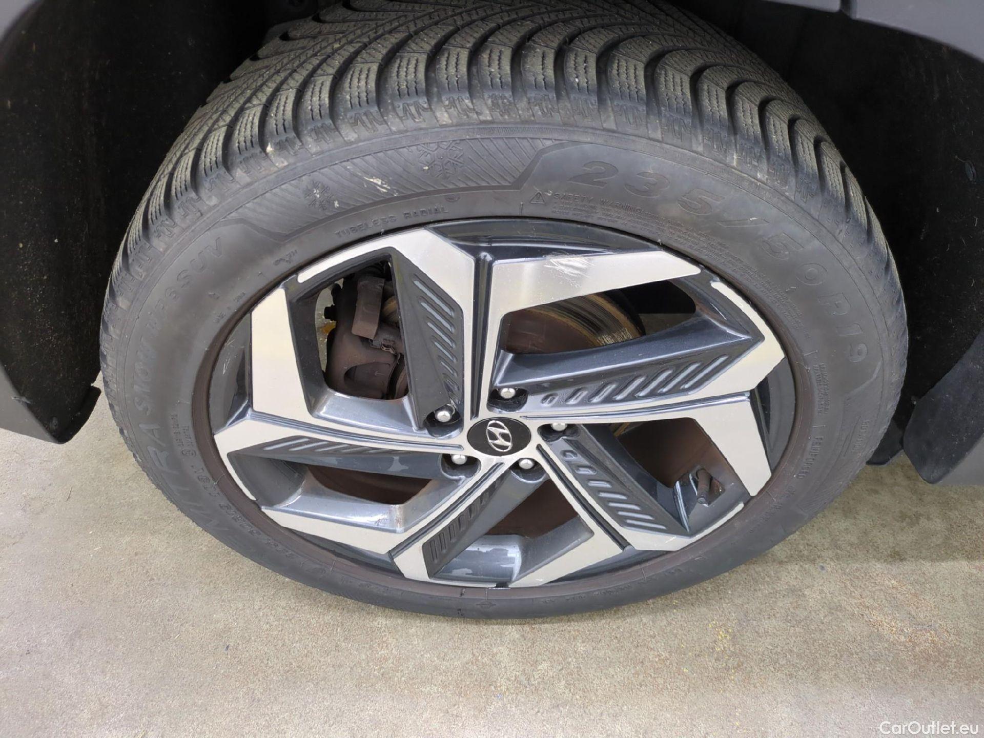  Hyundai  Tucson HYUNDAI  / 2020 / 5P / SUV 1.6 PHEV 265 HTRAC EXECUTIVE 4WD AUTO #16